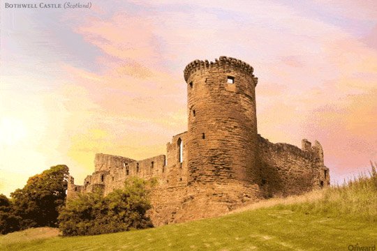Дизайнеры подняли 6 замков из руин