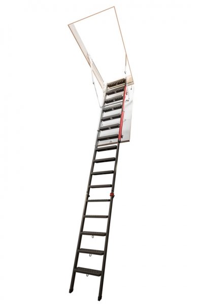 Как выбрать металлическую чердачную лестницу для очень высоких помещений