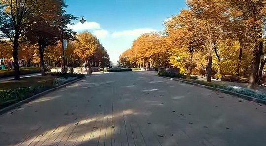 Как выглядит оккупированный и полузаброшенный Донецк осенью 2108 года. Фото