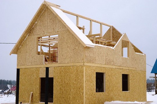 Из чего построить теплый и недорогой дом: из кирпича, бруса или каркасный. Окончание