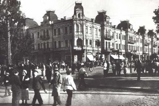 Как выглядела Бессарабка 100 лет назад. Фото