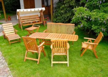 Захищаємо і декоруємо садові меблі поки перебуваємо вдома