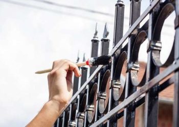 Початок весни – пора для оновлення металевих воріт