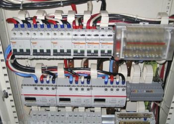 Как собрать электрощит своими руками. Окончание