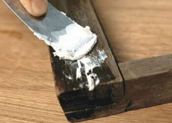 Виды эпоксидных шпаклевок по дереву. Видео