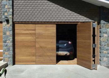 Все виды гаражных ворот. Фото и видео