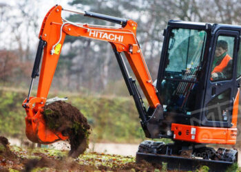 Маленький да удаленький: с какими задачами способен справиться мини-экскаватор