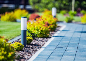 Ландшафтное освещение: типы, особенности и основные правила создания