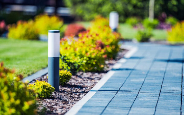 Ландшафтне освітлення: типи, особливості та основні правила створення